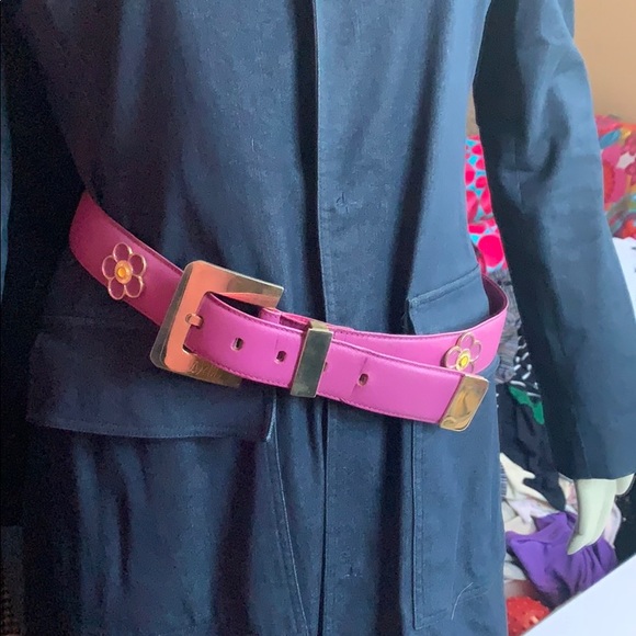 Crisca made in Italy appliqué leather buckle belt